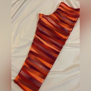 Women’s Adidas workout leggings.